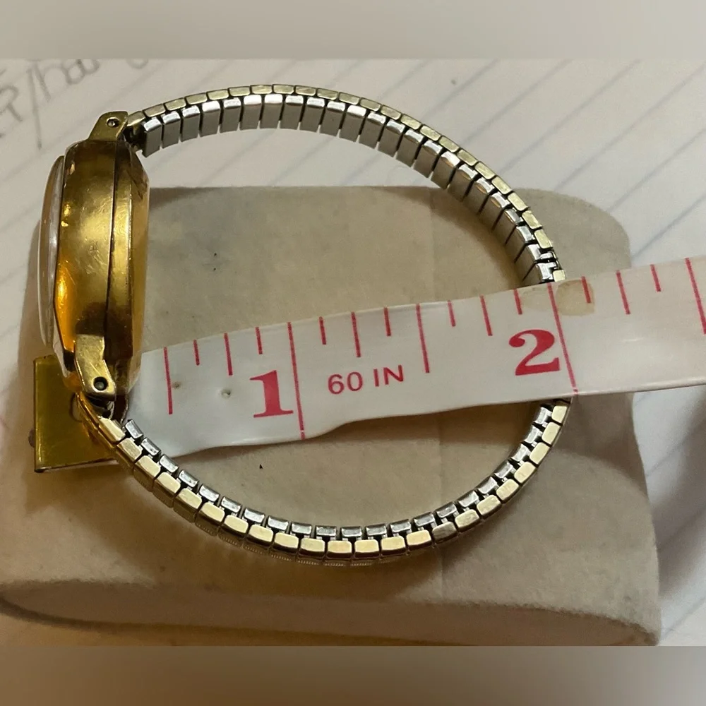 Timex: Woman’s vintage (70S) gold filled electric wrist watch with thin band. - Picture 6 of 6